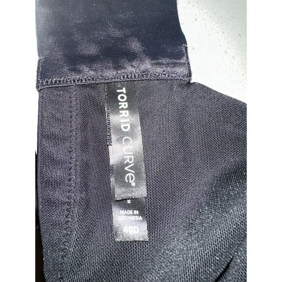 Torrid Curve Bra 360 Back Smoothing Lightly Lined Underwire T shirt BLack 48D - Picture 4 of 6